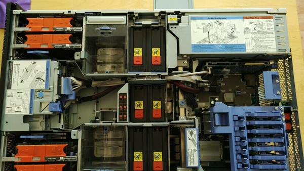 Server-Rack IBM System x3850